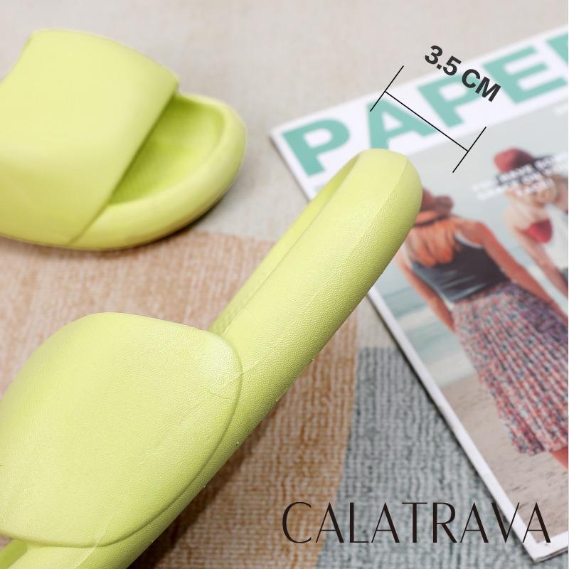 SENDAL WANITA KARET FLUFFY CALATRAVA 2268