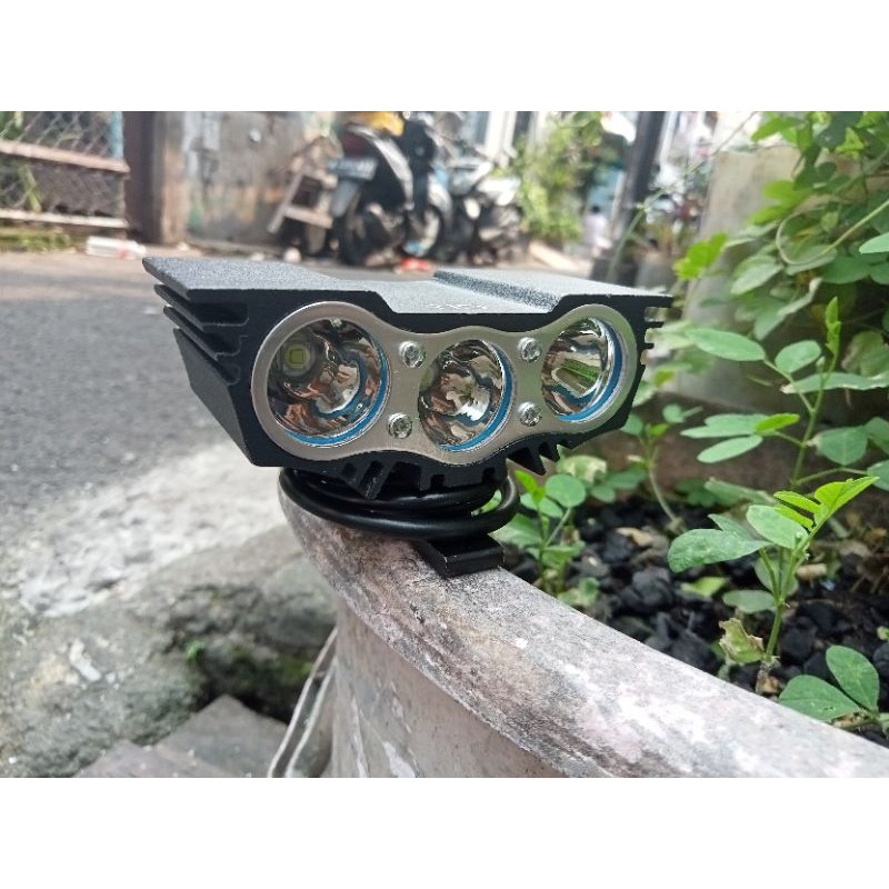 Lampu Tembak Owl 3 LED Plus Breket Dudukan Lampu Berikut Kumis Gold Rx-King Full Set