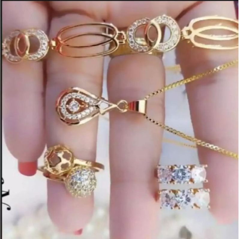 set perhiasan wanita dewasa, 0val, set perhiasan titanium asli anti luntur anti karat,1 set perhiasan lengkap kalung gelang cincin anting,perhiasan wanita import