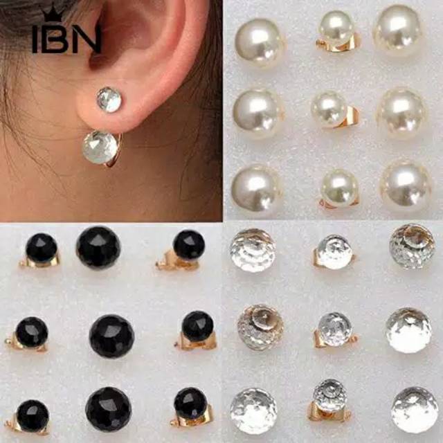 Anting berlian imitasi