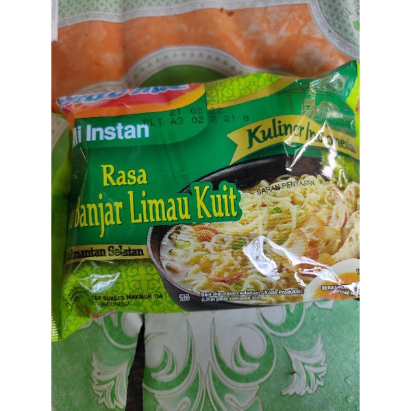 

MIE SOTO BANJAR LIMAU KUIT