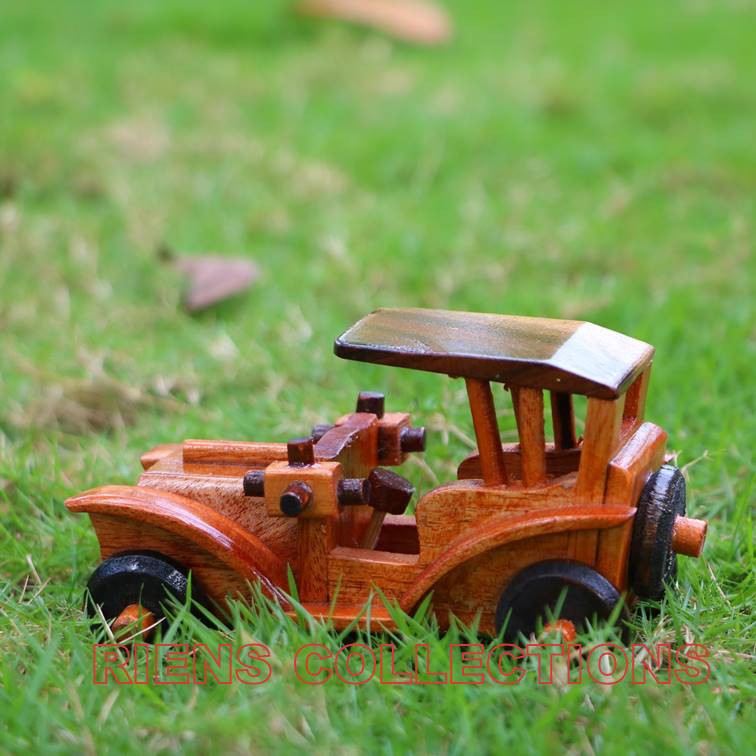 RIENS COLLECTIONS. MINIATUR DIECAST PAJANGAN MOBIL ONTRAN KAYU UKURAN 14 X 7 X 7 CM