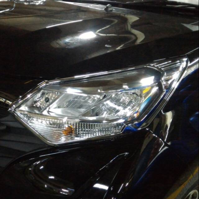 Garnish lampu depan calya sigra list lampu depan lis lampu depan calya sigra