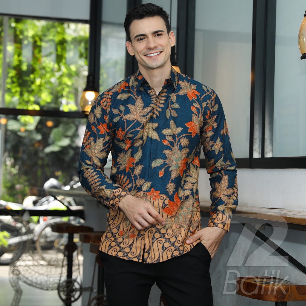 KEMEJA BATIK PRIA Dobby Slimfit Lengan Panjang Parang Premium Warna Biru Krem 724167 Cap 72 - Baju Kemeja Atasan Pakaian Setelan Batik Pria Cowok Laki Laki Remaja Keluarga Kantor Lengan Panjang Modern Slimfit Slim Fit Premium Kekinian