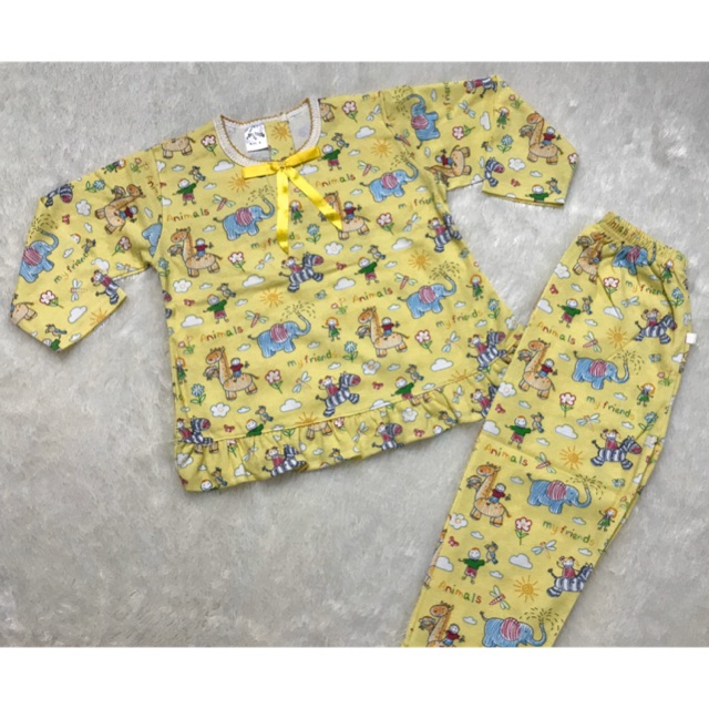 Piyama anak perempuan Chery House size 4