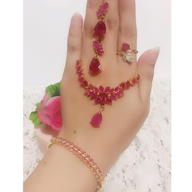 set giok lapis emas gelang giok asli 88