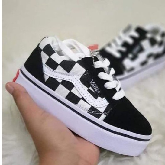 sepatu vans7 motif catur tanpa tali anak sneakers