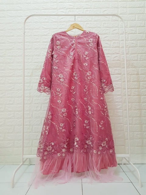 Danisha dress broklat tile