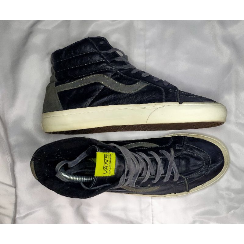 sepatu Vans California Sk8 Hi Black Leather