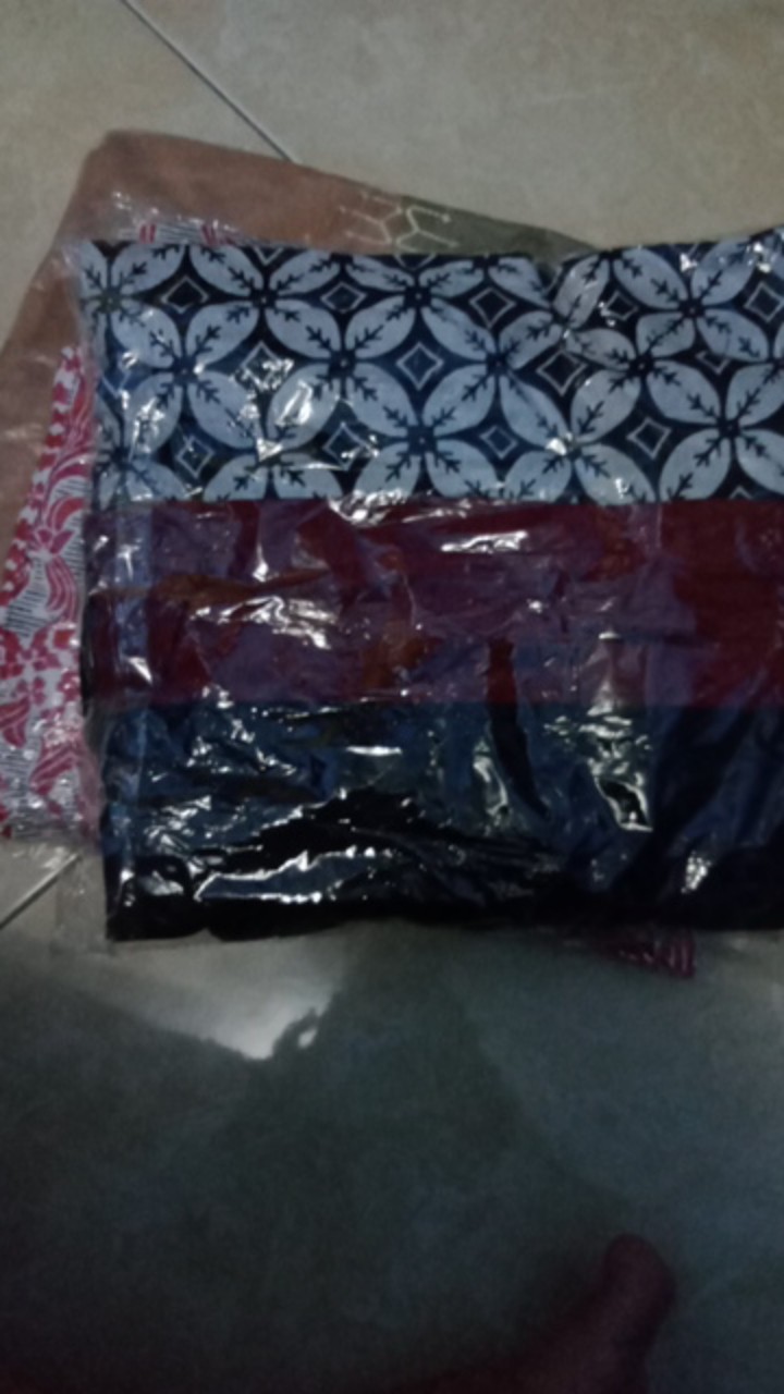 Trolistore Kemeja Batik Pria Motif Kalim Lengan Pendek Warna Merah Biru Hijau Seragam Batik
