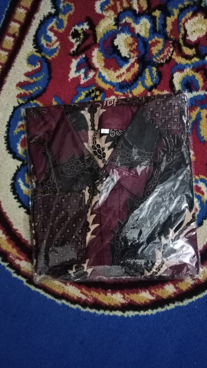 Kemeja Batik Modern Slim Fit