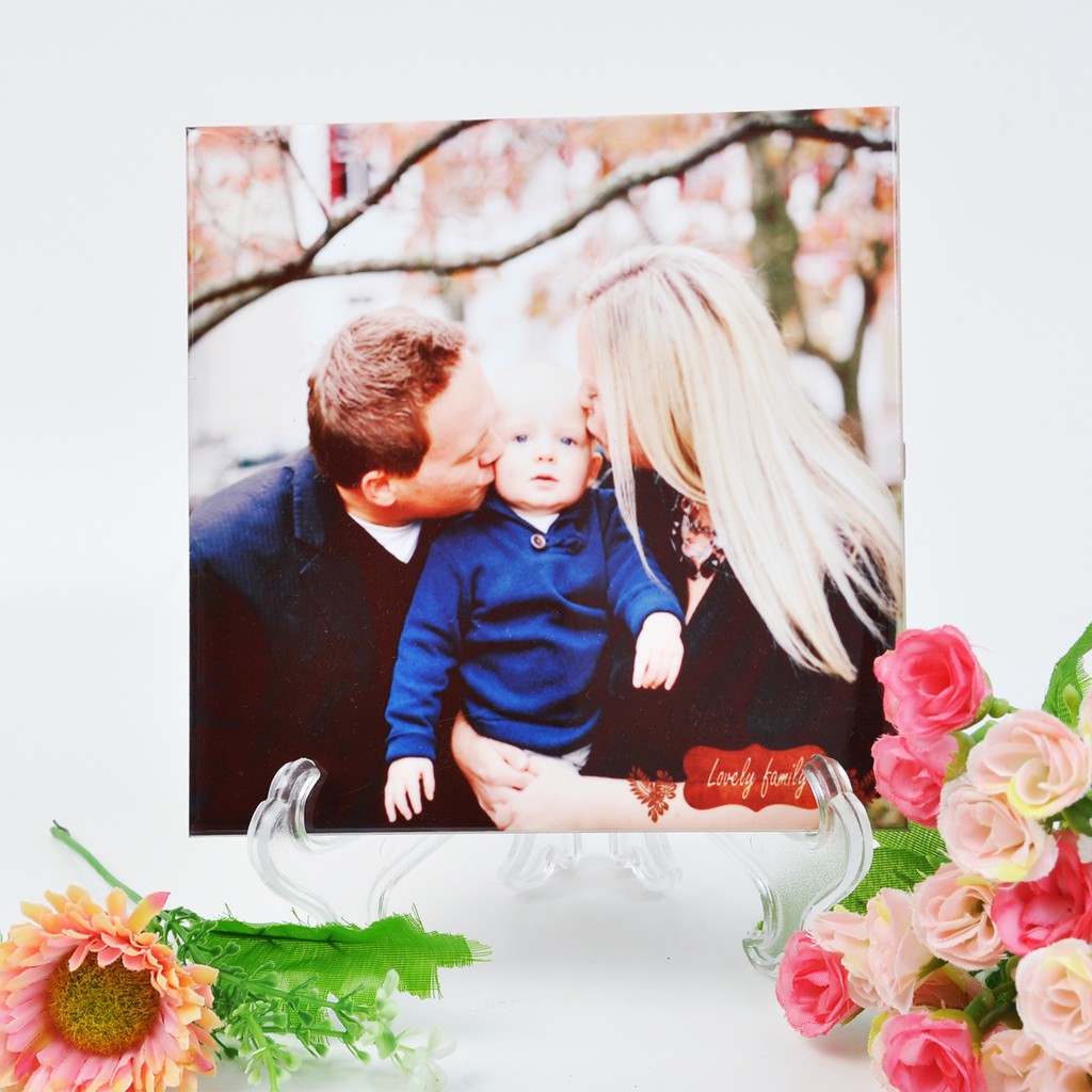 Keramik Hias dengan Dudukan ukuran 20x20 cm