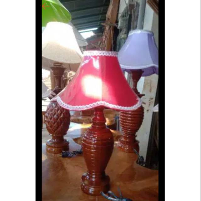 LAMPU MEJA /LAMPU DUDUK HIAS DARI KAYU JATI