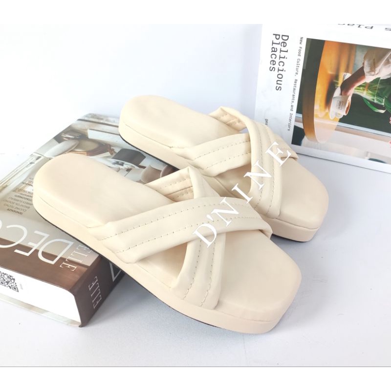 Sandal Wanita Sandal flatporm wedges  ringan dan empuk AR 06