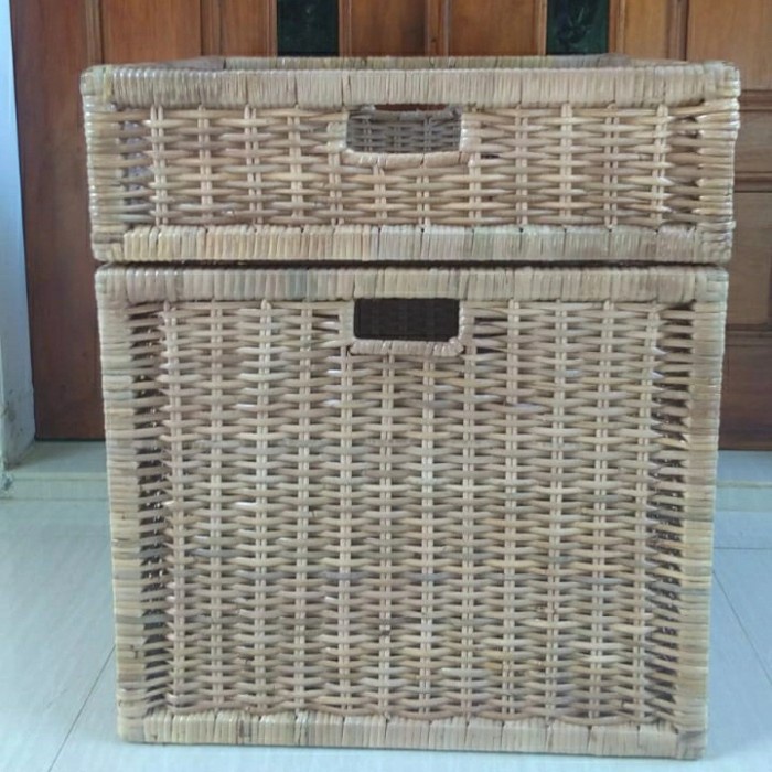 KERANJANG ROTAN 47X47X14 CM - PENYIMPANAN