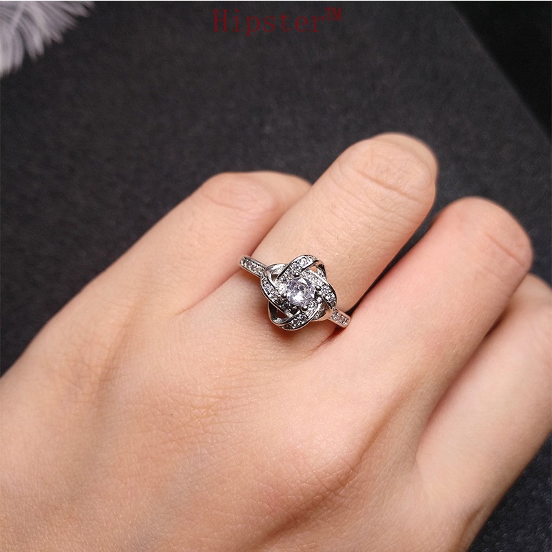 Korean Style Simple Fashion Diamond Rotating Lucky Four-Leaf Clover Ring