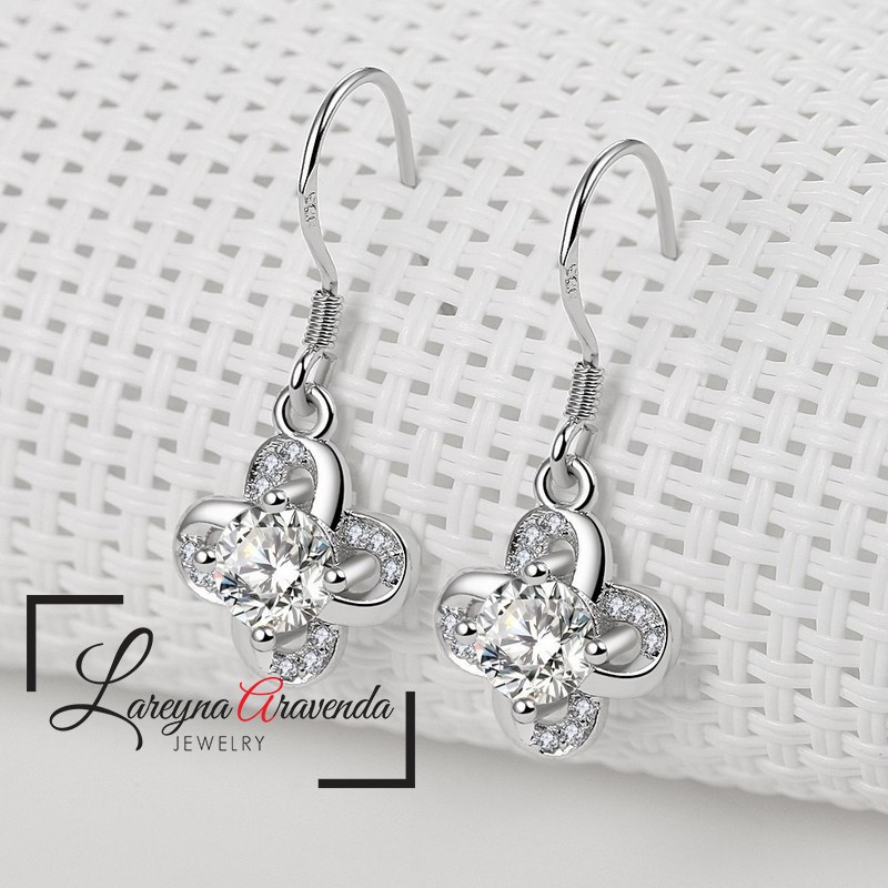 Anting Korea Wanita Silver S925 Model Bunga Kristal Besar Gantung AT046