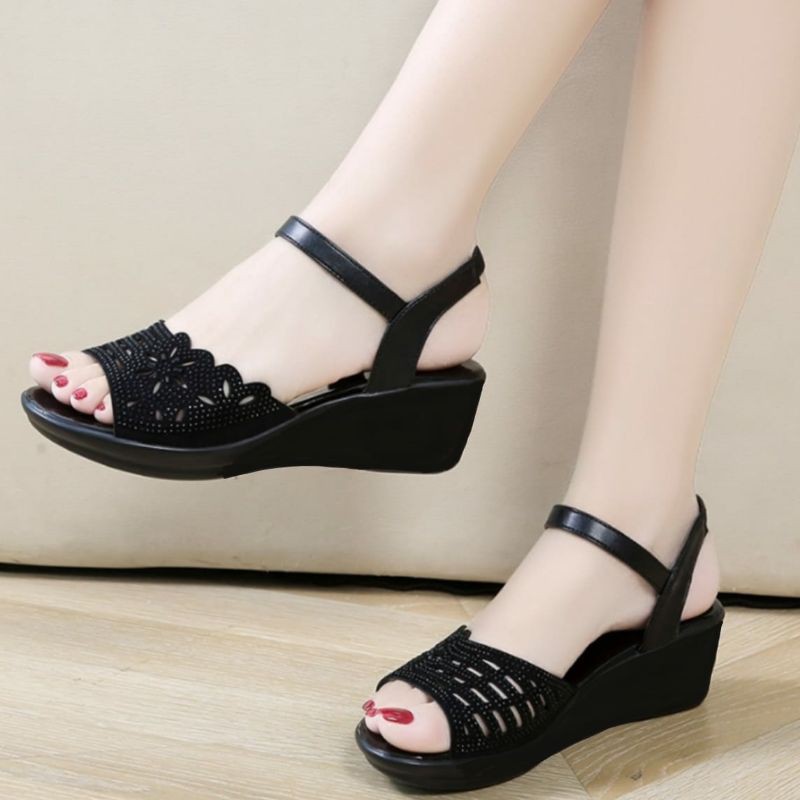 Sendal Wedges Wanita Tali IL 02