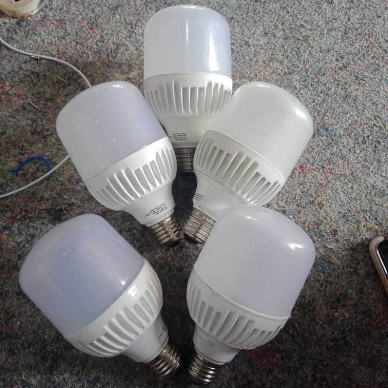 Lampu LED 20 watt