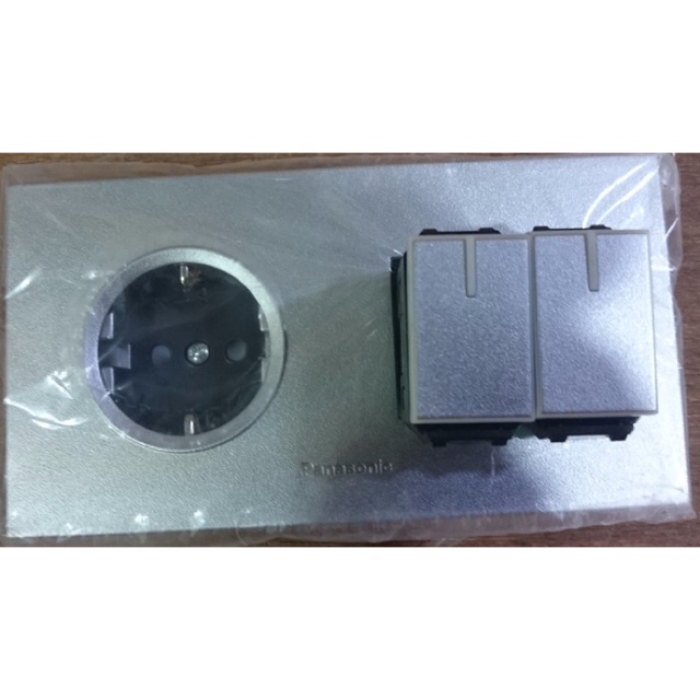 STOP KONTAK + SAKLAR DOUBLE PANASONIC MINIMALIS SILVER