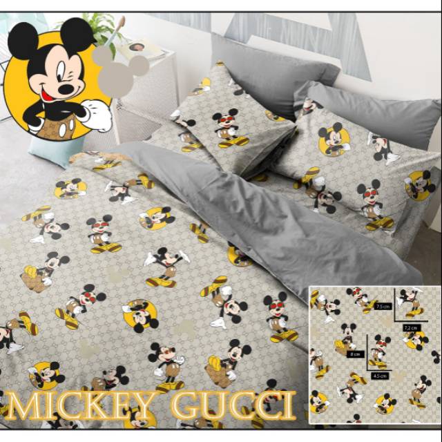 Katun Star Motif Mickey Gucci Kain Bahan Sprei Meteran