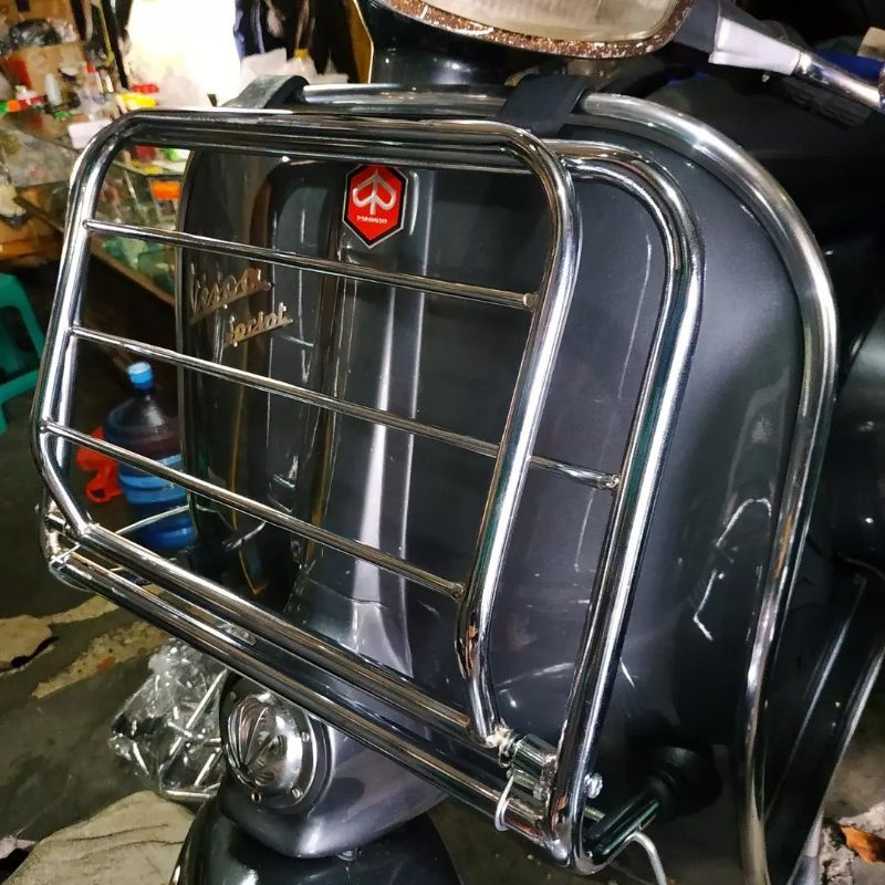 Front Rack / Rak Depan Vespa Super Sprint Bajaj Vbb Vnb Chrome Model Ulma Garis