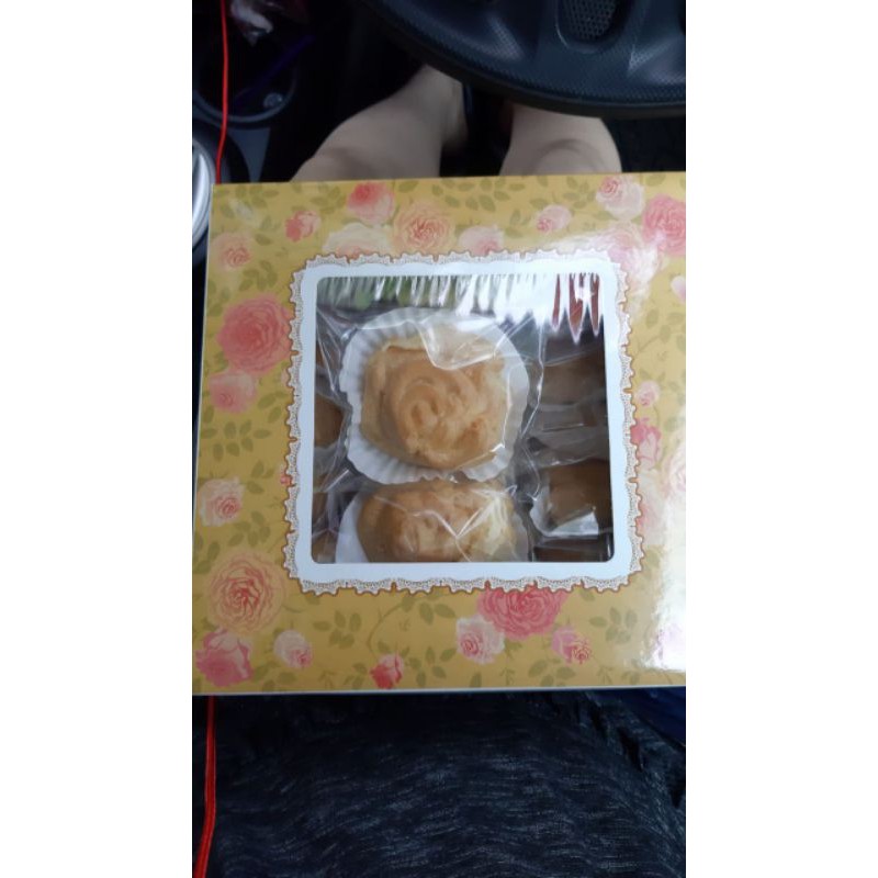 

paket kue sus
