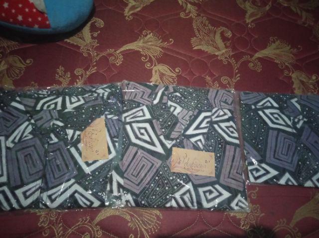 Couple Ayah Anak Batik Abu2