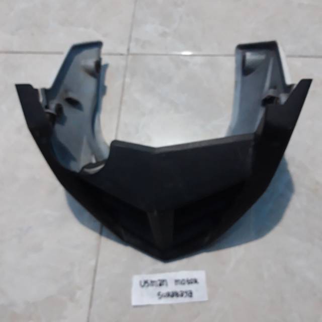 Undercowl cover tutup mesin new vixion original putih