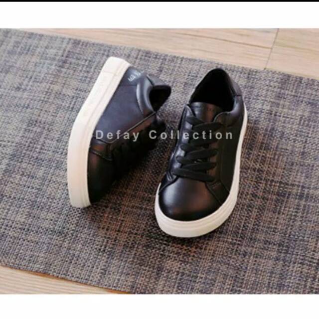 Sepatu Kets Anak Hitam Polos
