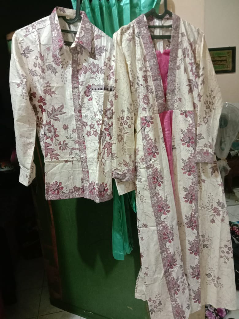 Sarimbit Keluarga/ Family Batik Gamis Wanita Kd Melati Dasar Krem Pink
