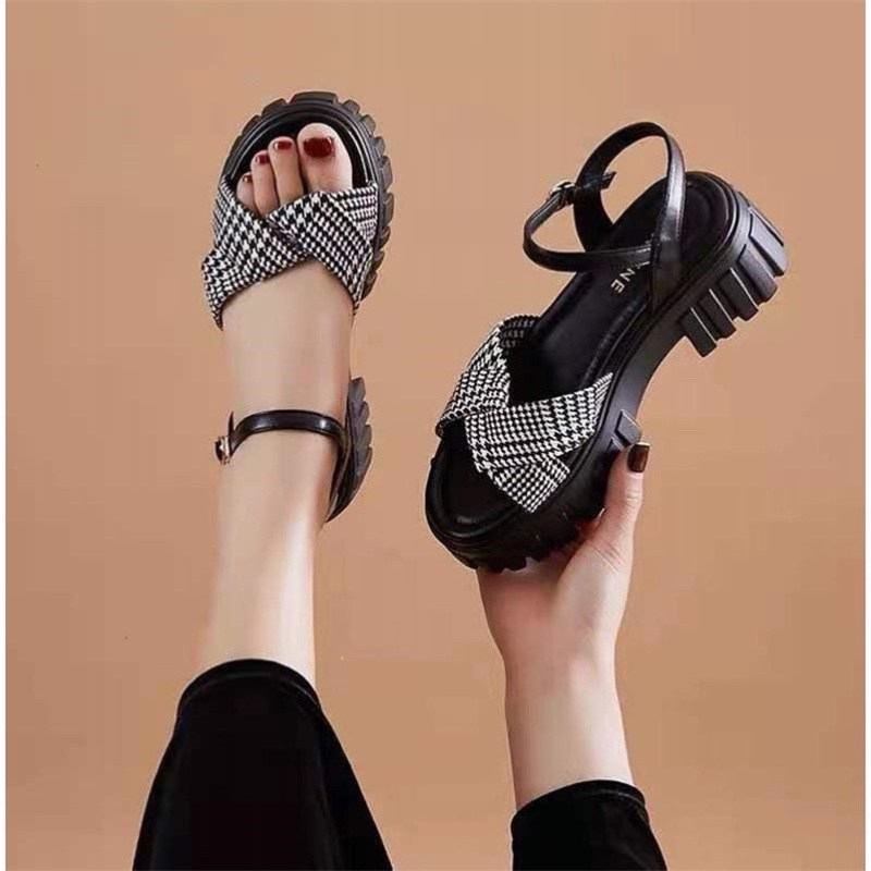 Nadilastuff Geisha Platform Sandal Hak Tinggi 5 Cm Sendal Wanita Premium