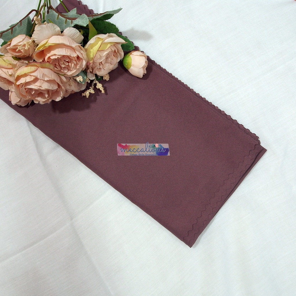Jilbab Segi Empat Azara Voal Syari 130 x 130 Oskara  Miracle Jumbo Laser Cut-Chocolate