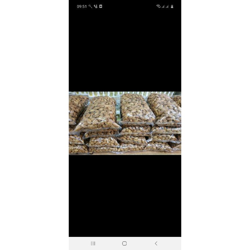 

kacang almond susu 1 kg