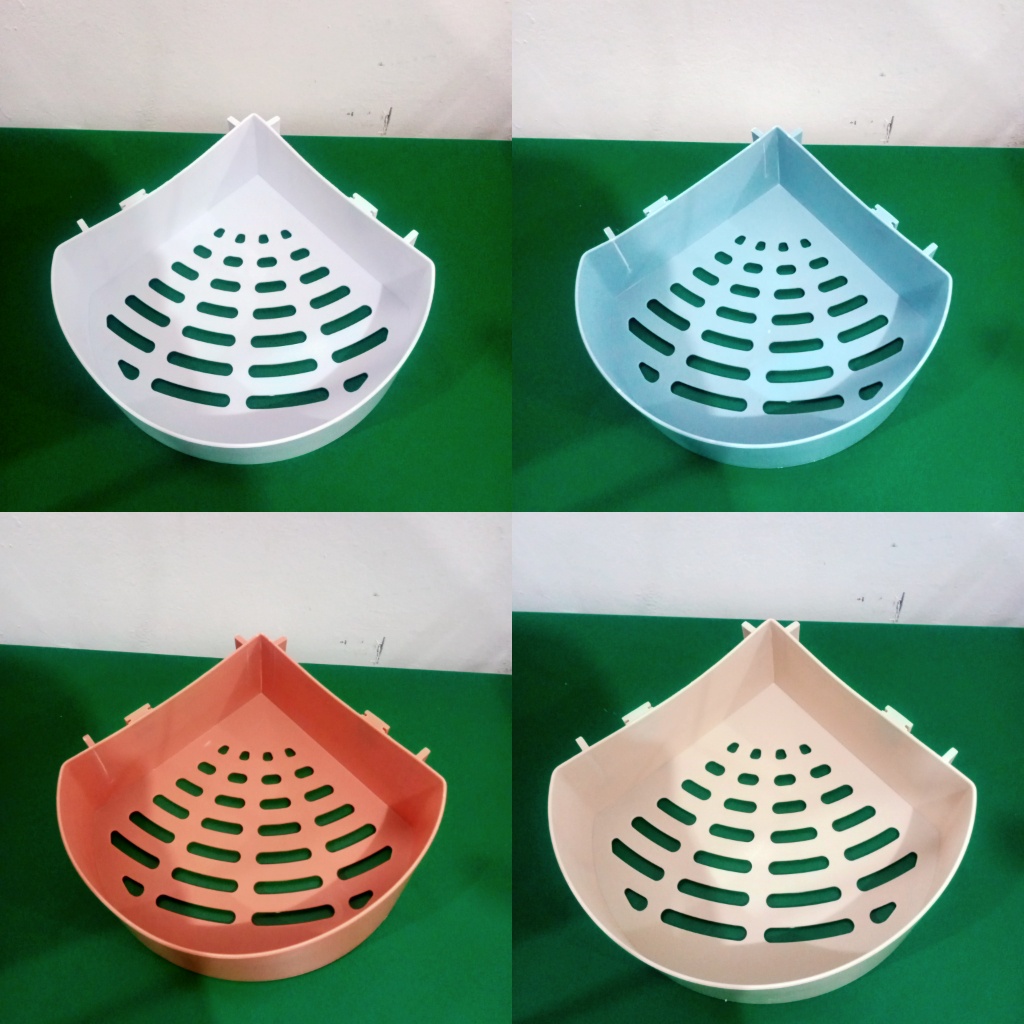 Triangle shelves/ Rak sudut tempat sabun serbaguna