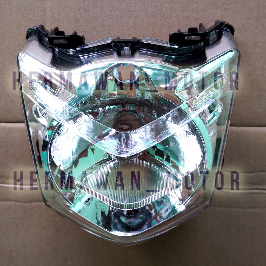 Reflektor depan beat karbu lama