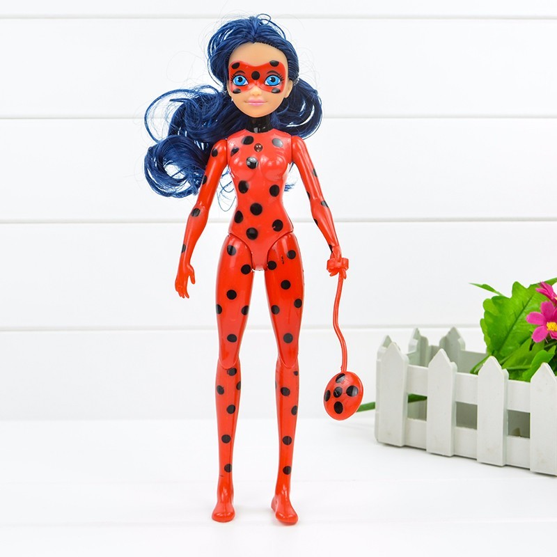 Леди баг оригинал. Кукла леди Божья коровка. Miraculous игрушки. Кукла в костюме Божьей коровки. Ladybug фигурка.