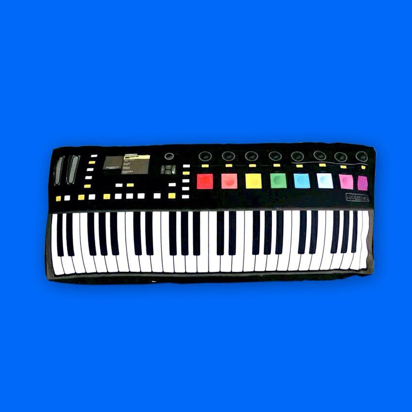 Synthesizer Pillow  04