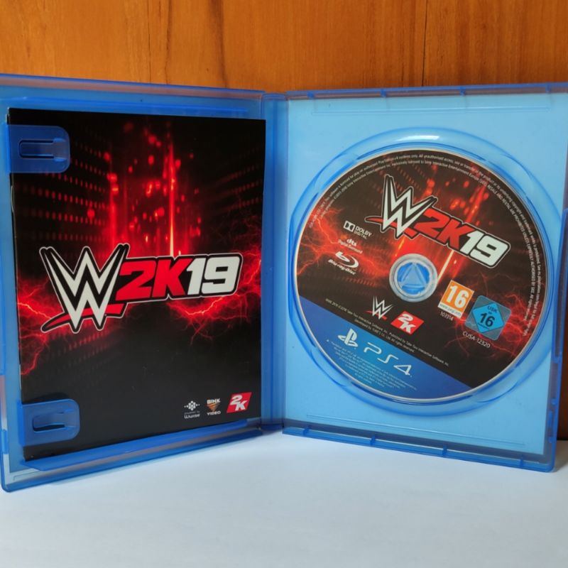 WWE 2K19 PS4 Kaset W2K19 Playstation PS 4 5 Smackdown Smack Down WW 2019 W2K19 W 19 WW2K19 2K CD BD Game Games 2k20 2k18 ps4 ps5 reg 3 reg 3 asia 2k22 2022