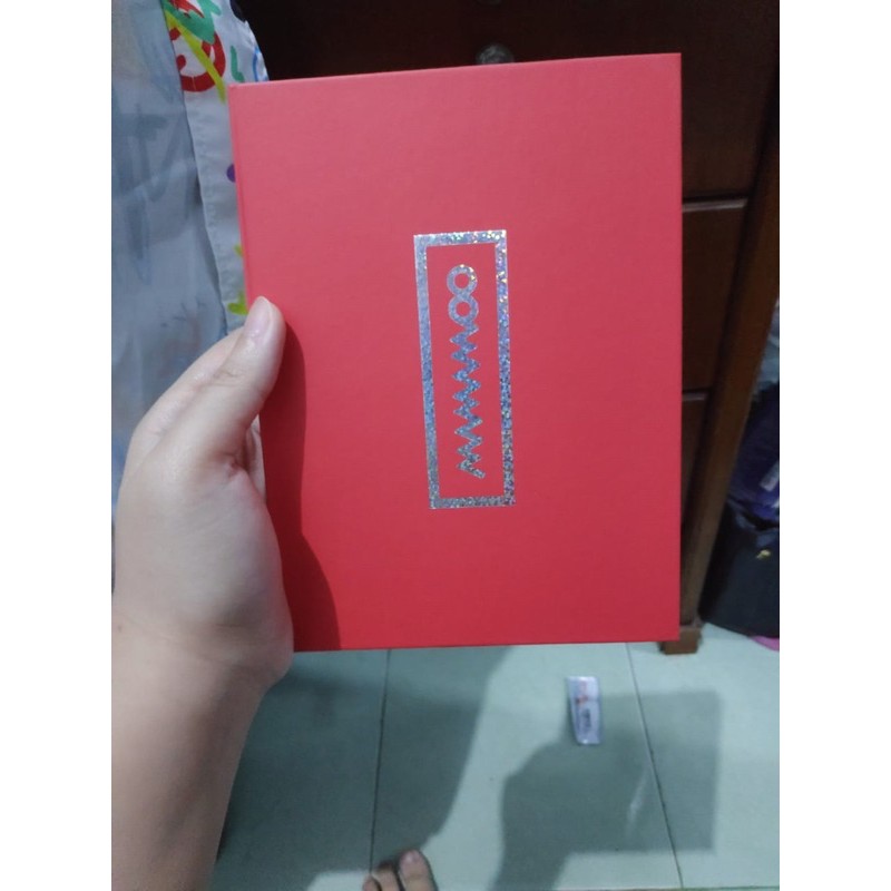 Mamamoo 1st mini album Hello Red ver