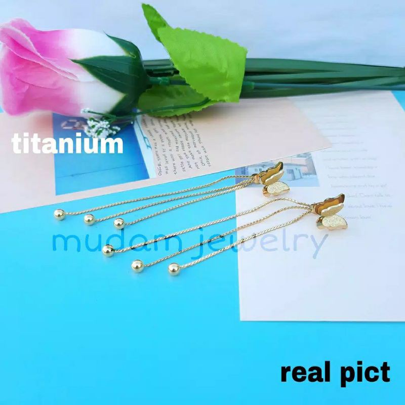 Fourfashion Anting Tusuk Titanium Kupu - Kupu Dengan Panjang Rumbai 6,5 cm TS04