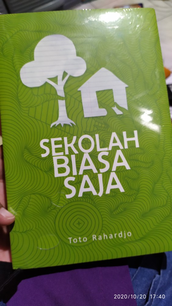Sekolah Biasa Saja -  Toto Rahardjo