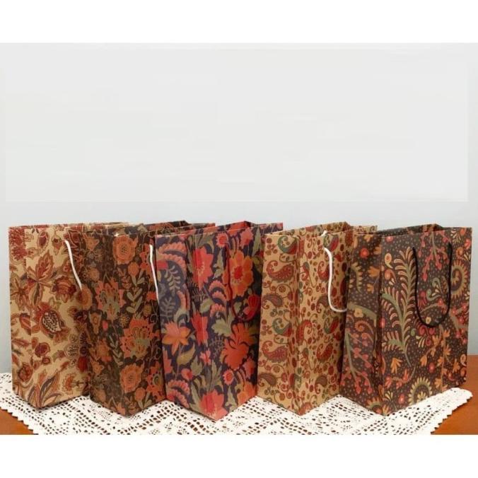 

Paper Bag Batik / Tas Kertas / Tas Kado Batik Flower - Random