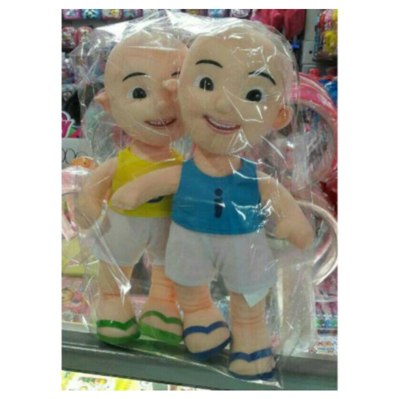 sepasang boneka upin ipin