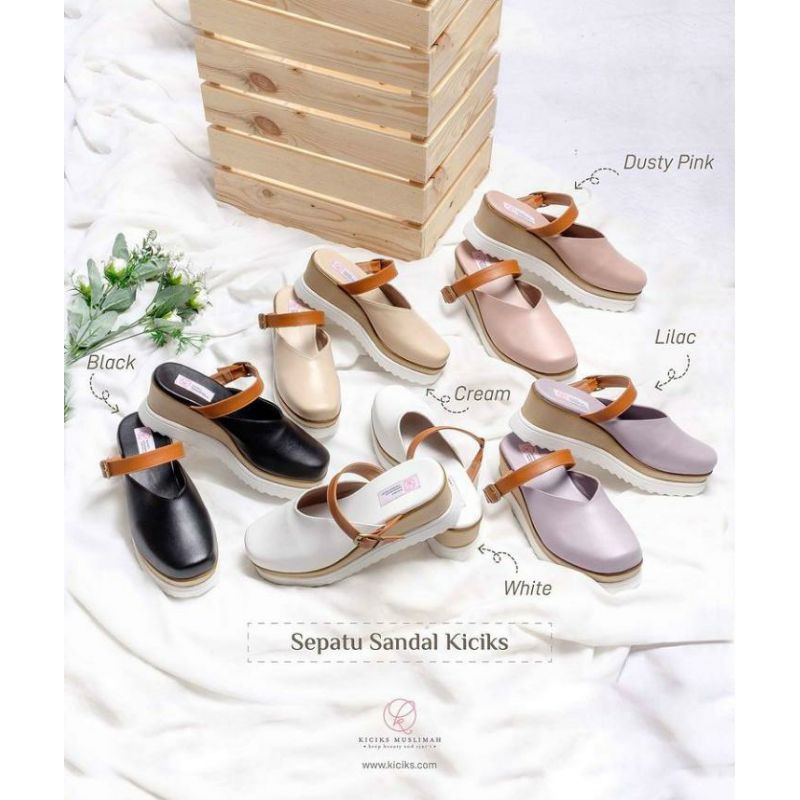 Spandal Kiciks / sepatu sandal kiciks muslimah