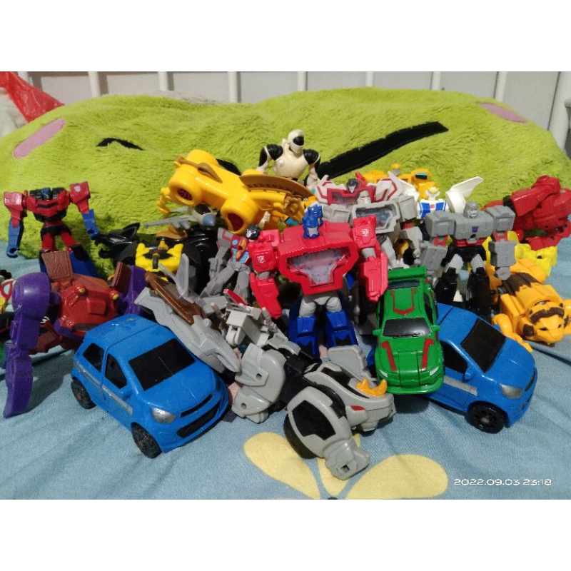 lot21 McD mainan anak laki laki karakter oddbods, figure,diecast robot robotan Transformers super He