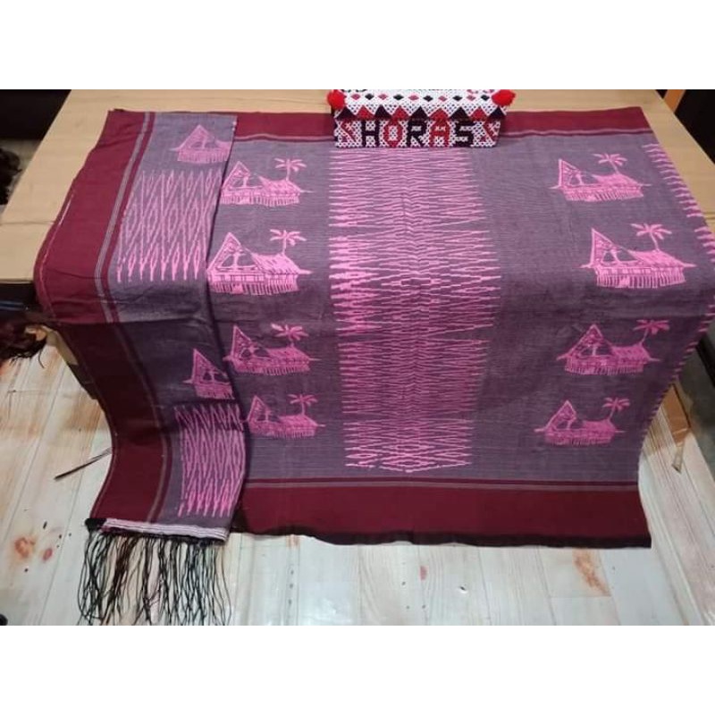 Rp.250.000sarung lilit+selendang sibolang rasta SOPO