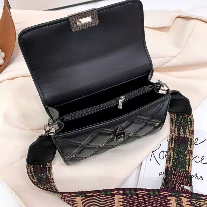 TAS IMPORT WANITA - Tasready Tas Selempang Wanita Fashion Mora 7294