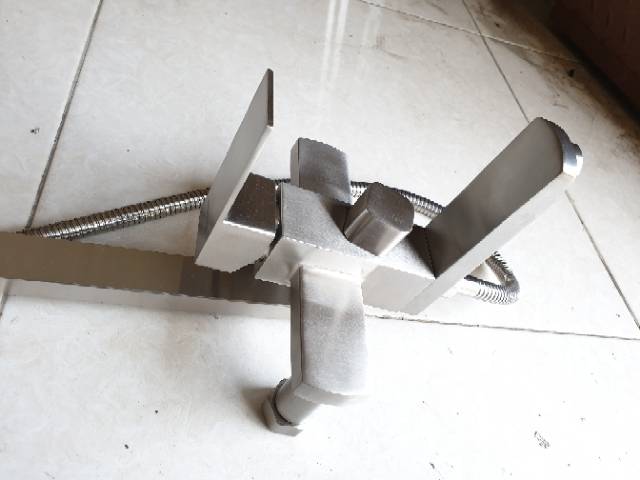 SHOWER TIANG COULOMN STAINLESS SUS304 CARLO FIOTINI 6421 PANAS DINGIN