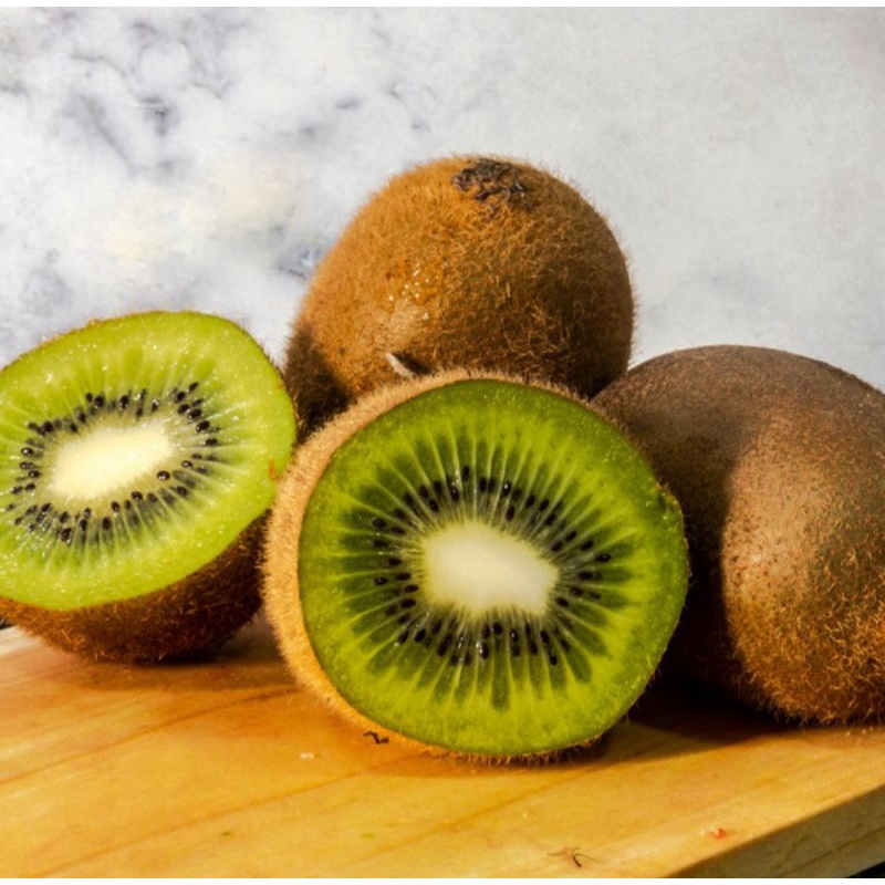 

KIWI HIJAU AUSIE. ASAM MANIS. ENAK. MURAH. LEMBUT GARING.